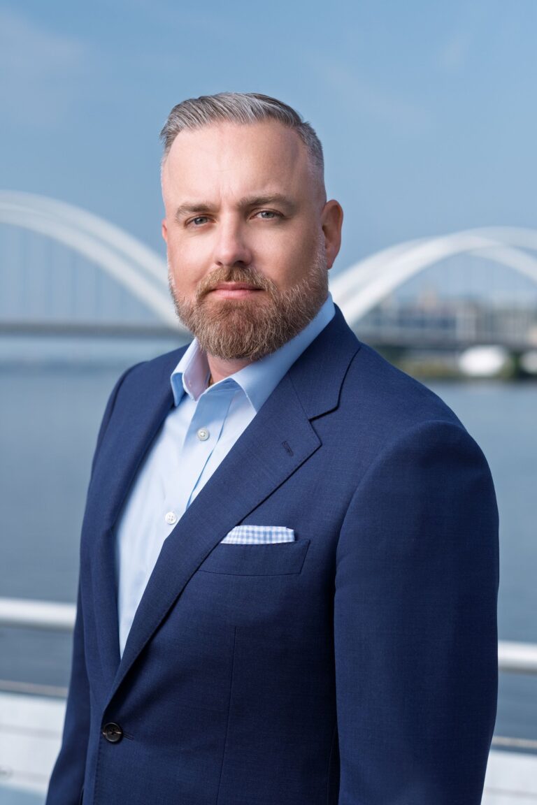 Headshot of Jeff Vogel